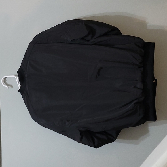 COPY - Jacket - Picture 2 of 3